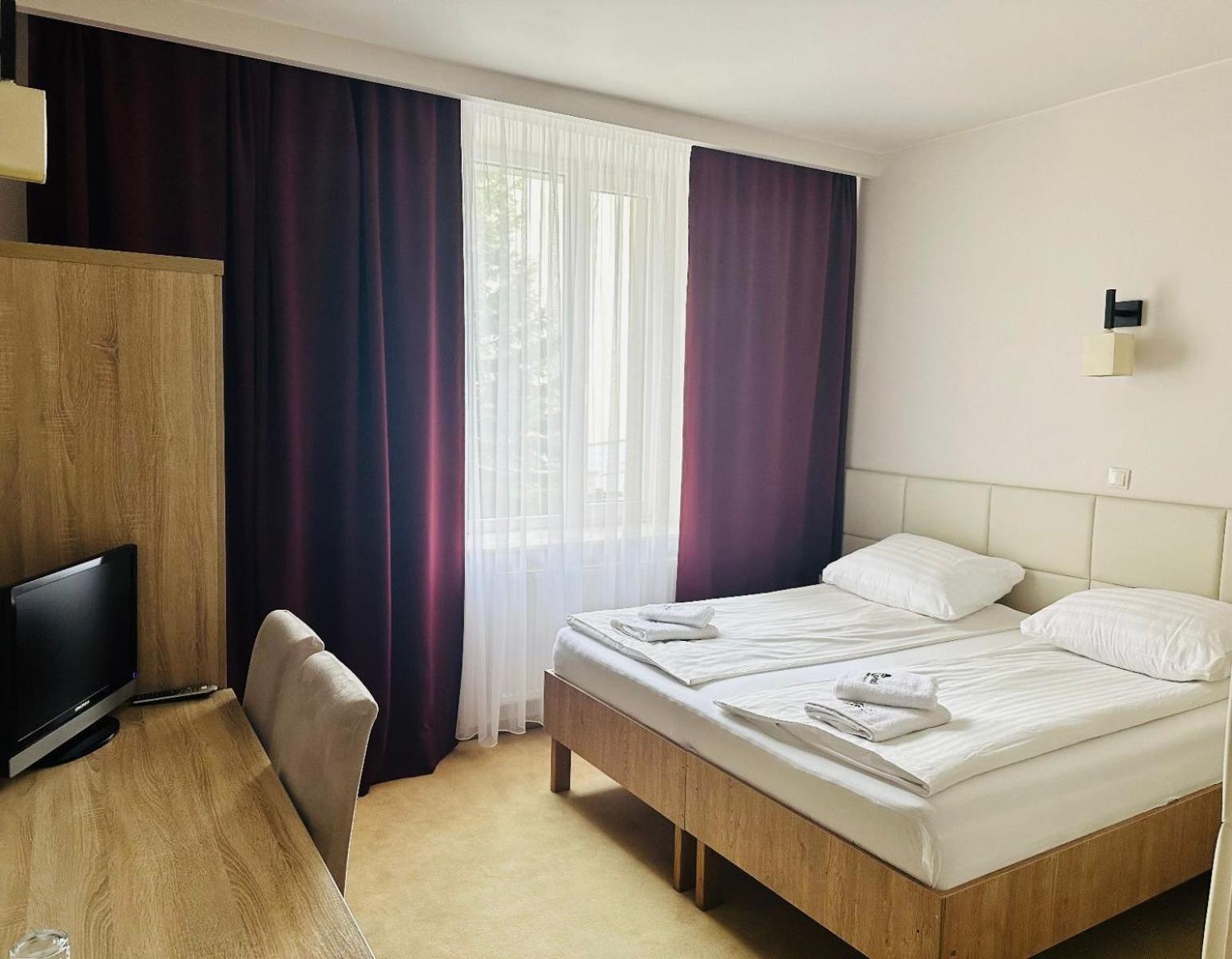 Hotel Tm Radom Extérieur photo