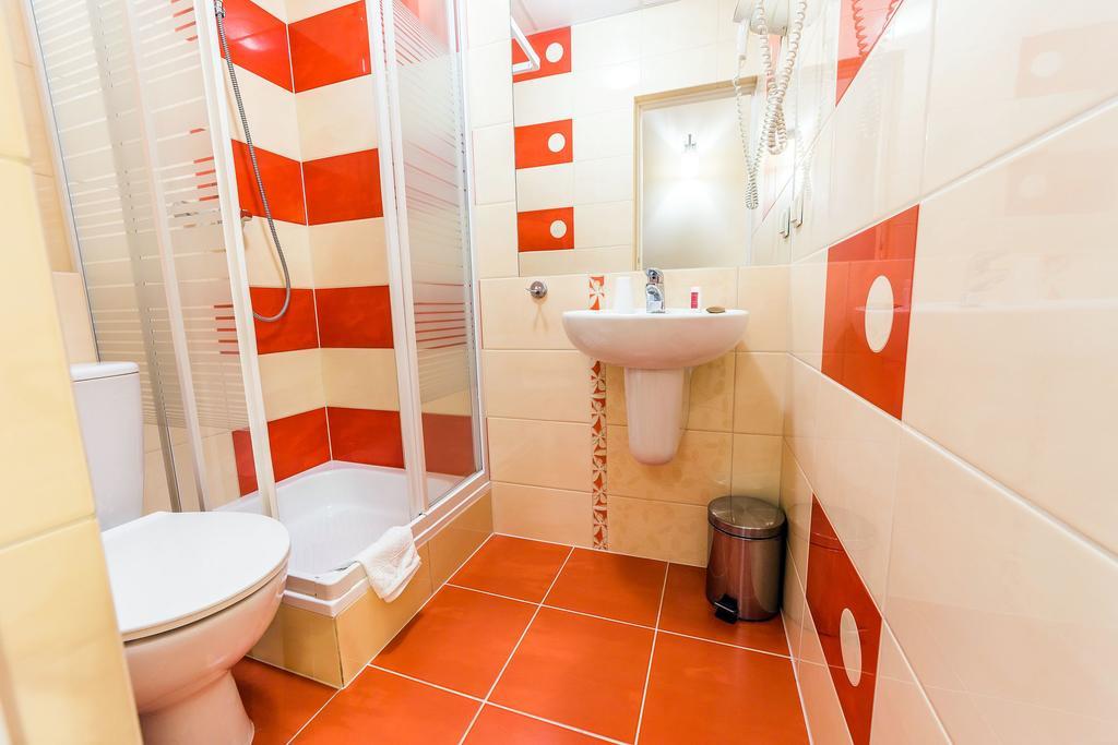 Hotel Tm Radom Extérieur photo